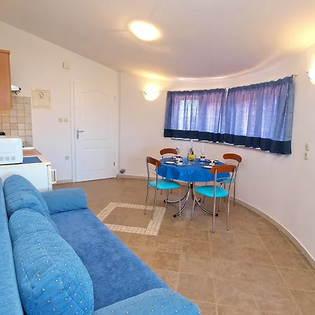 Apartment Tatjana 411 Medulin